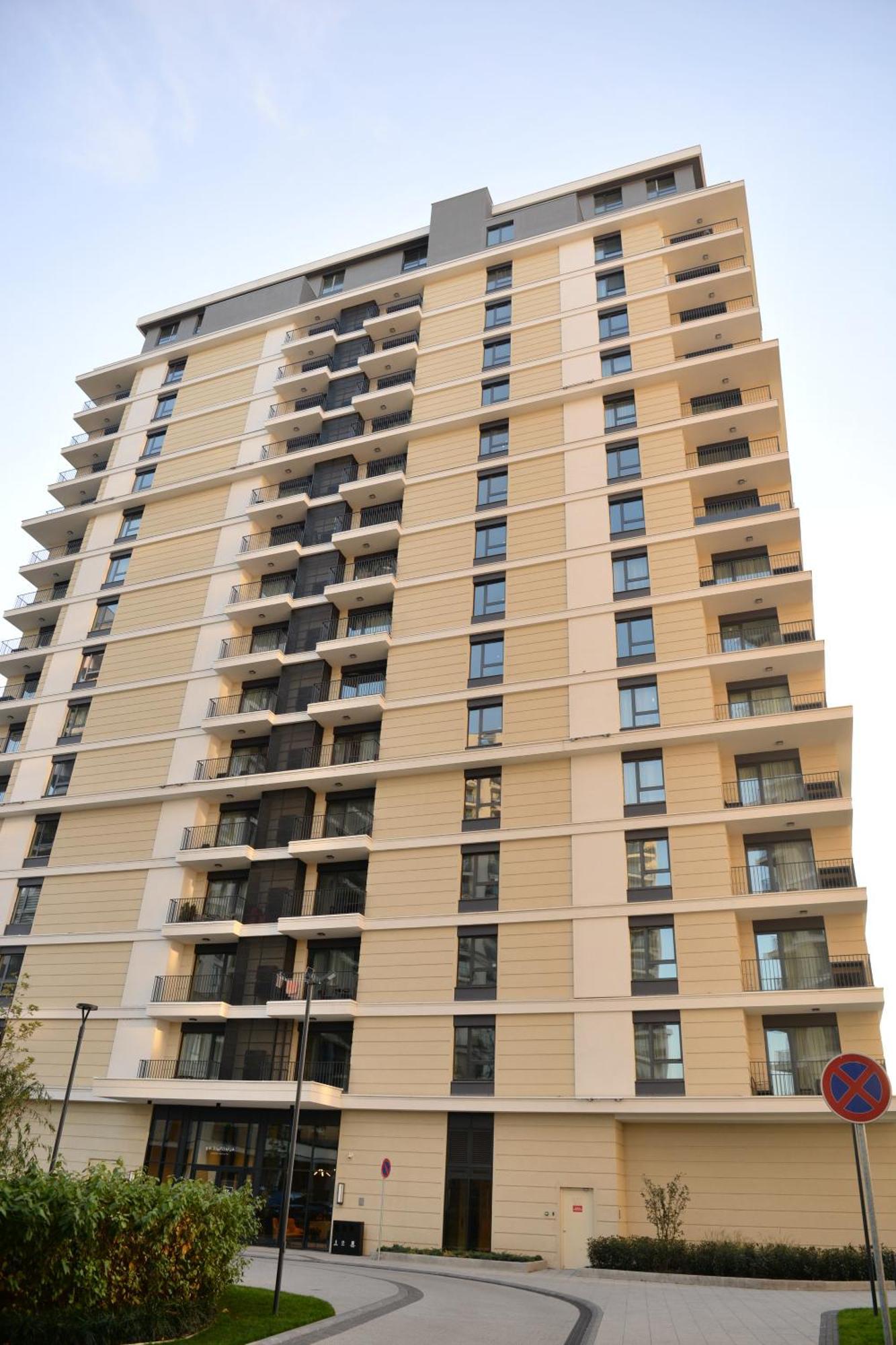 Apartman Irma Sajmiste Esterno foto